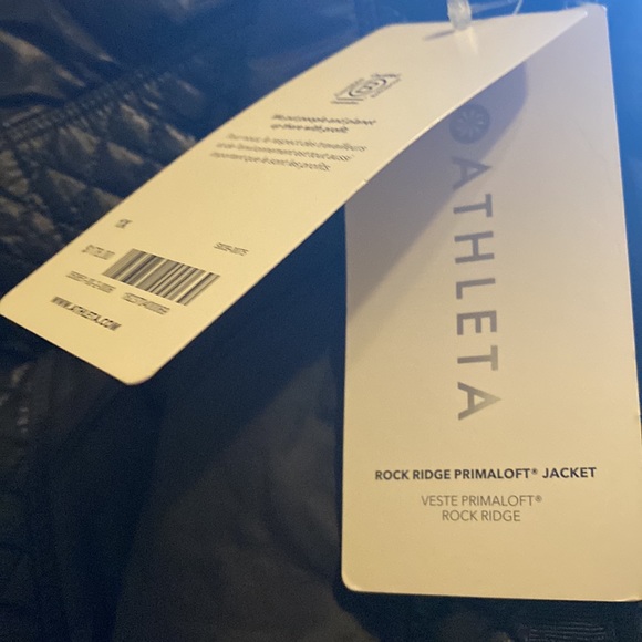 Athleta Rock Ridge Primaloft Jacket // Black #350851 - Picture 12 of 15